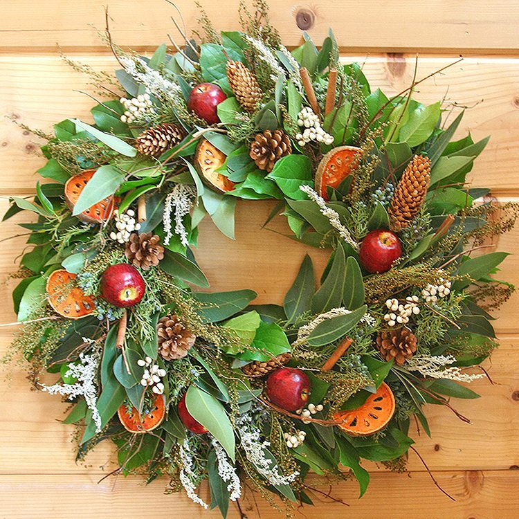 Apple Quince Wreath - Creekside Farms Lovely combination of fresh eucalyptus, salal, juniper, and dried quince, artemisia, berries, pine cones & sweet annie wreath 22"